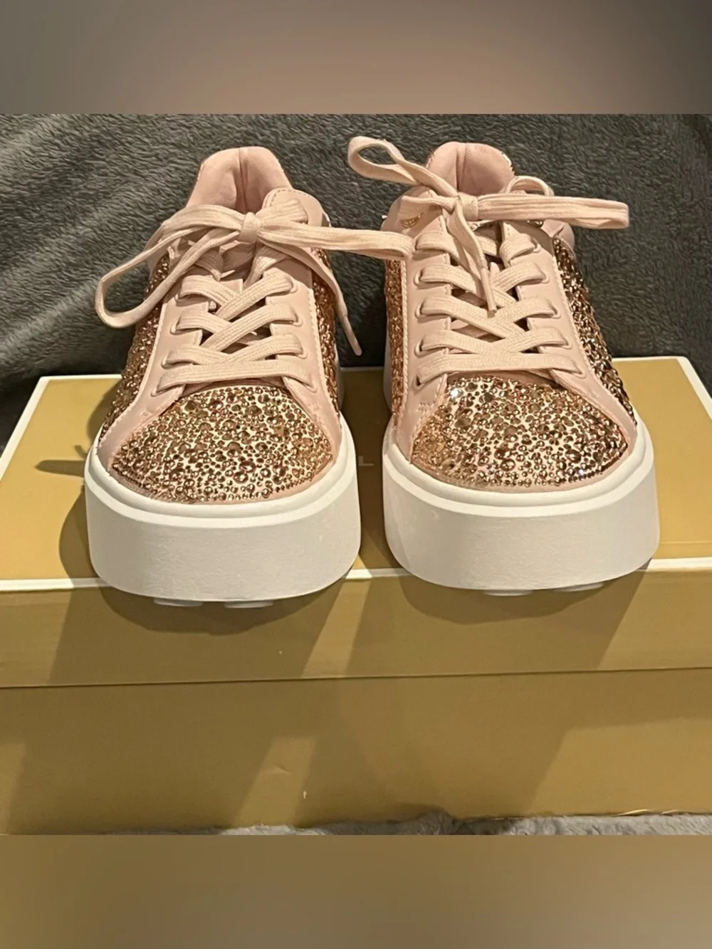 Michael Kors Romey Pink Lace Up Crystal Embellished Platform Shoes size 8 New - Picture 4 of 11